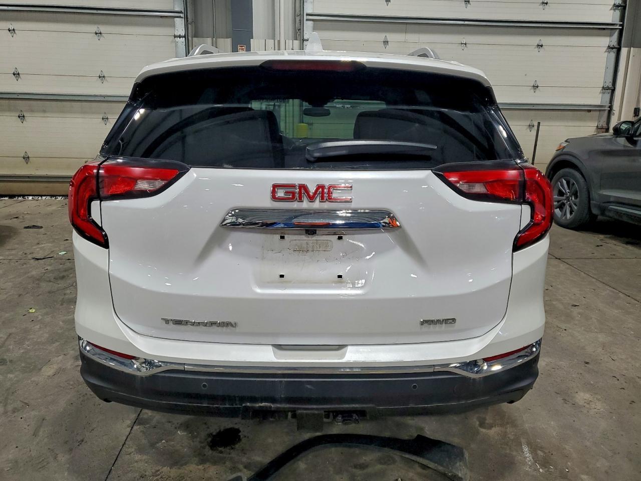 GMC Terrain SLT — фото 6
