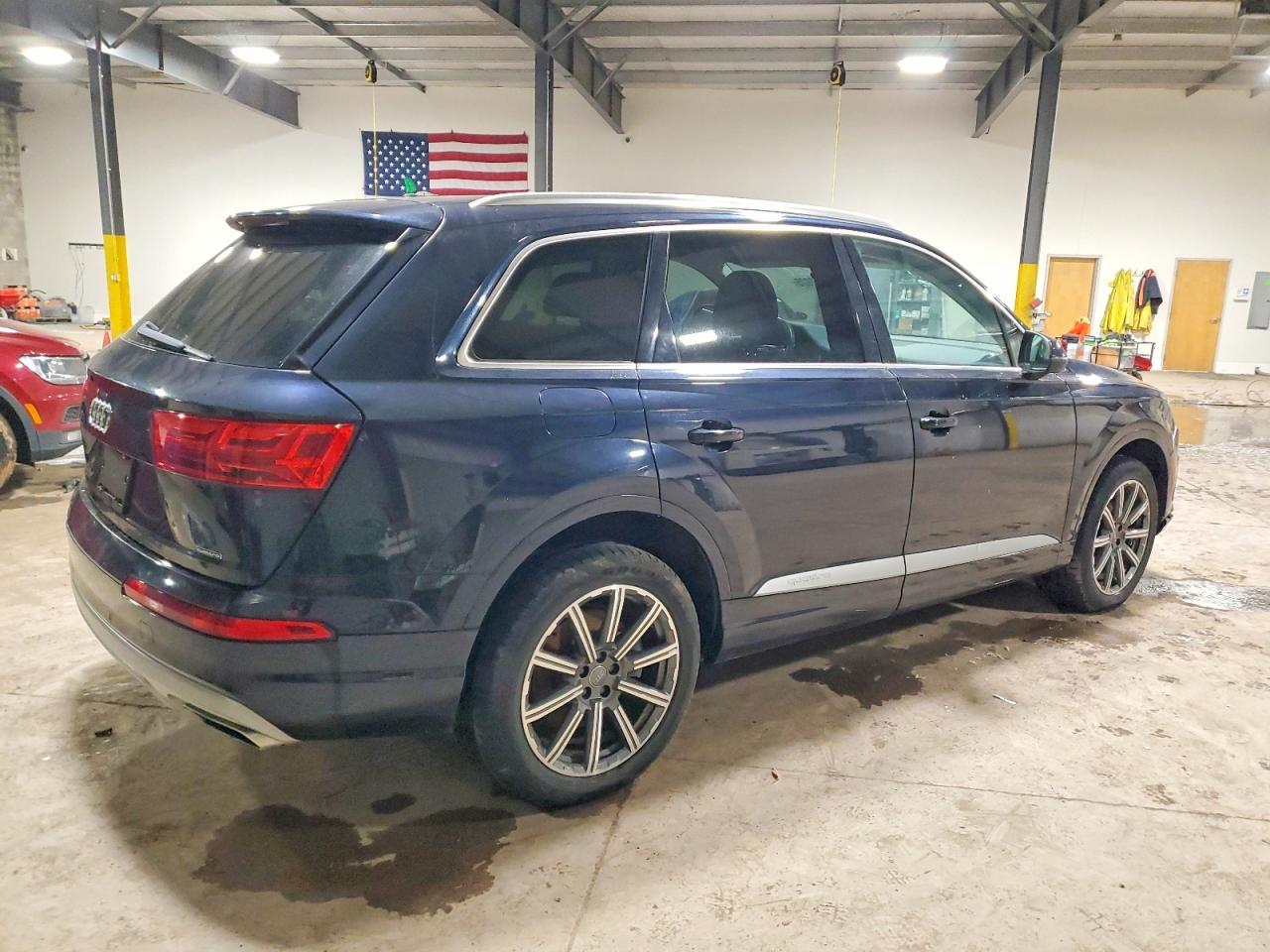 Audi Q7 Premium Plus — фото 4