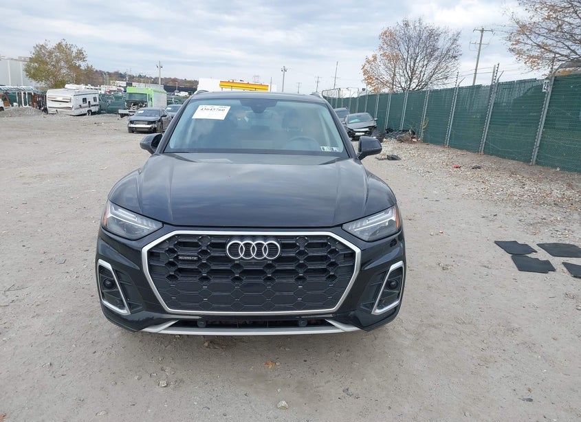 Audi Q5 Prestige — фото 11