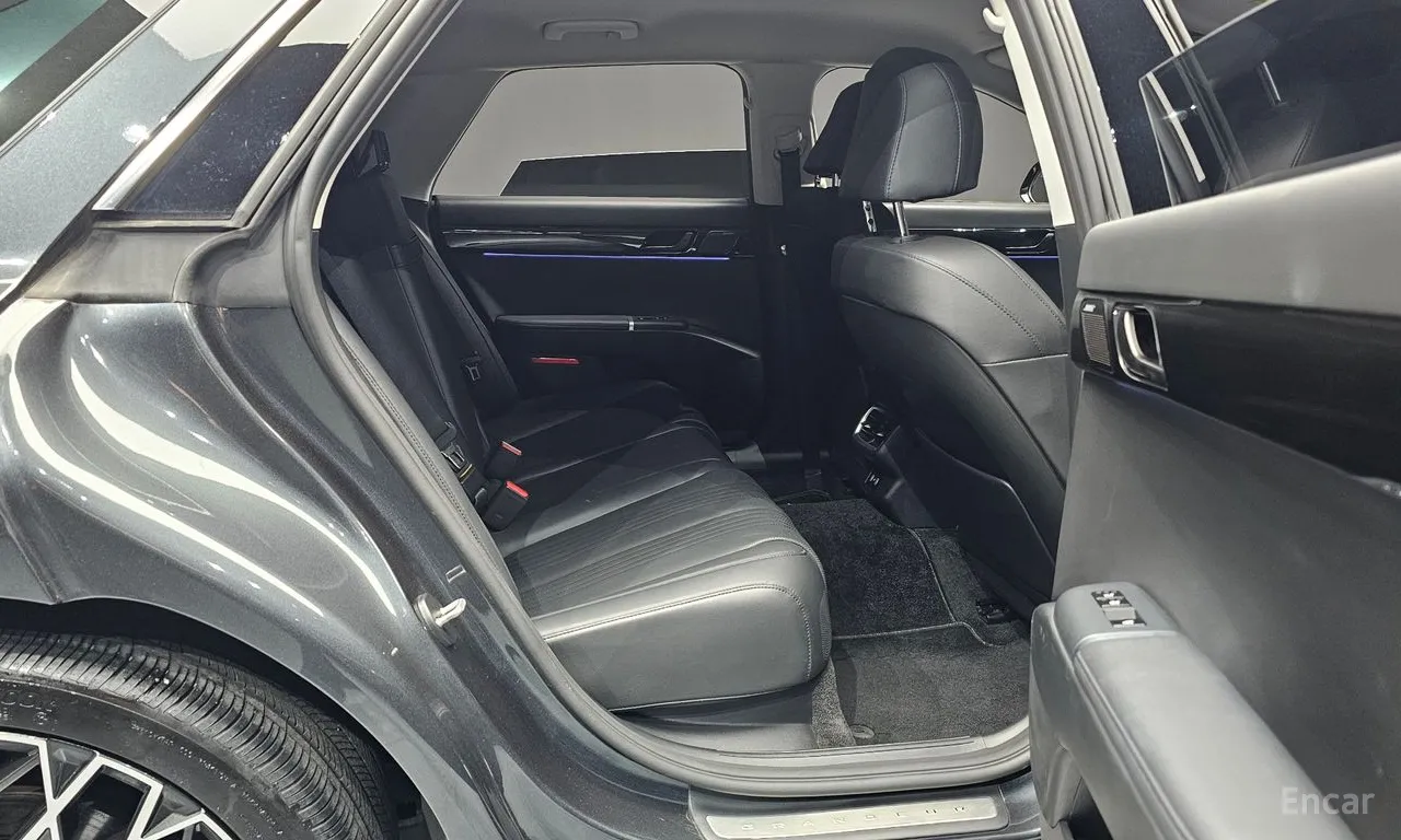 Hyundai Grandeur Exclusive — фото 11