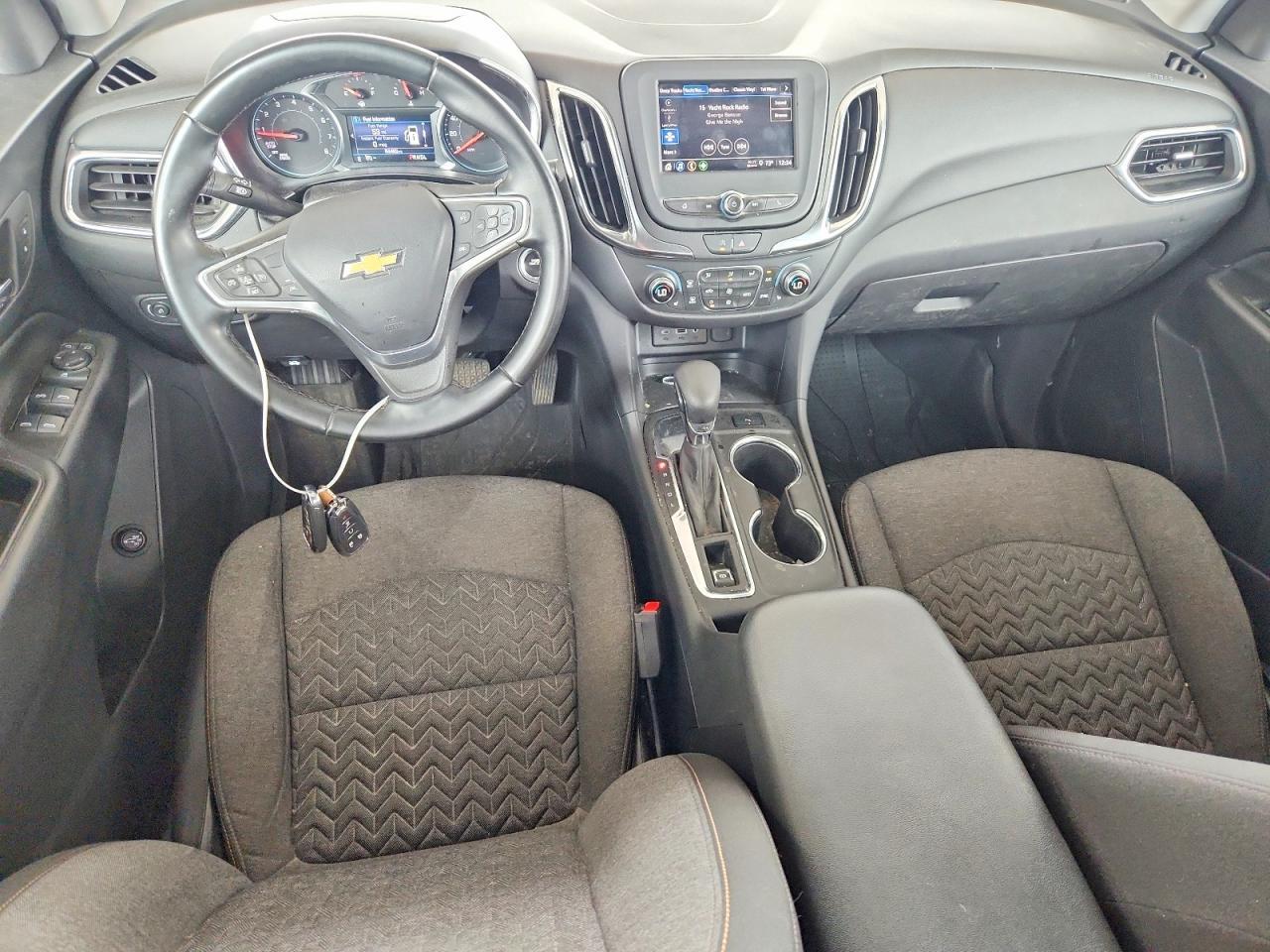 Chevrolet Equinox LT — фото 8