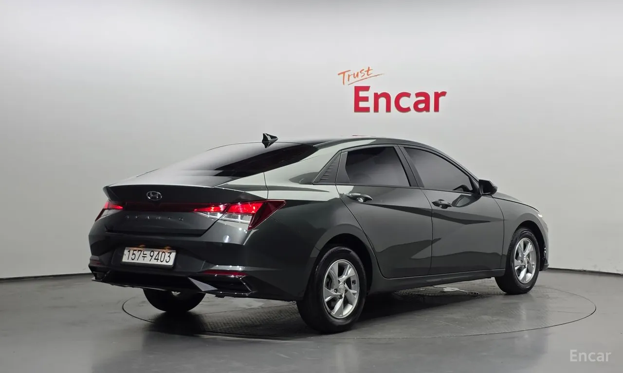 Hyundai Avante Smart — фото 2