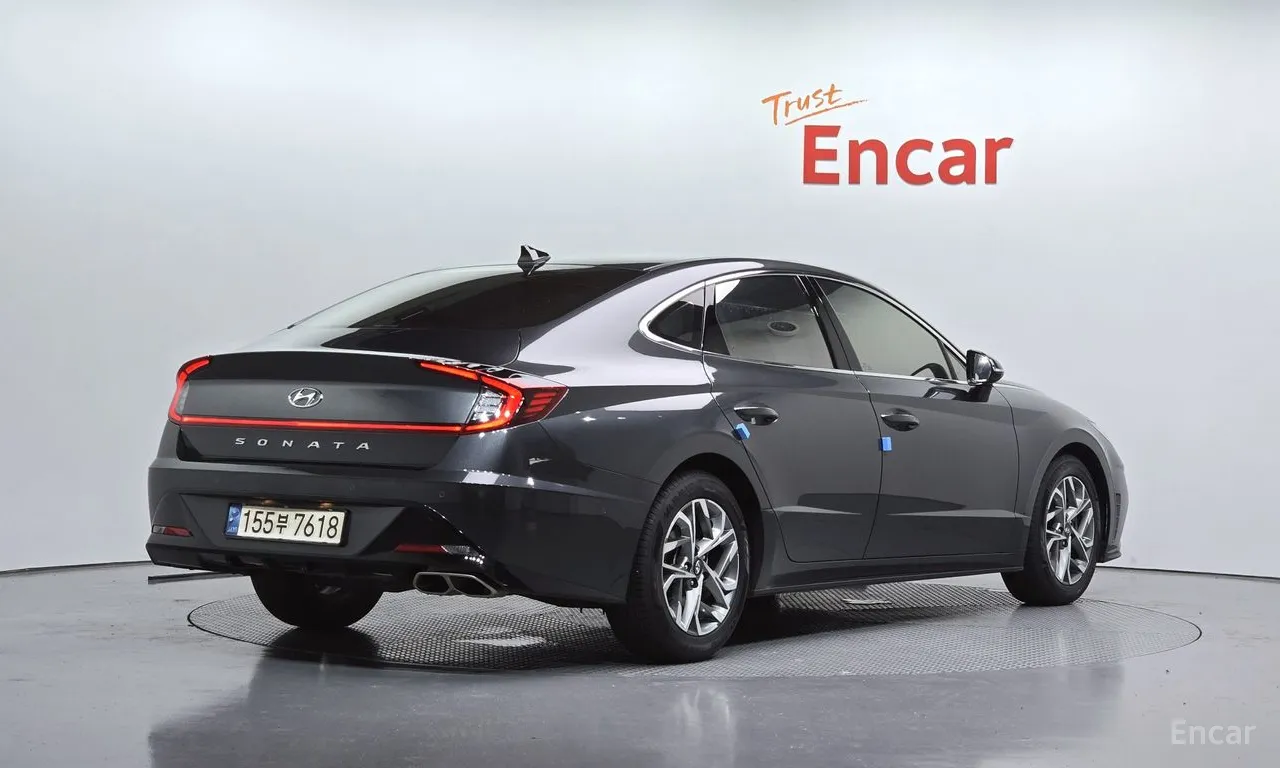 Hyundai Sonata Premium Plus — фото 2